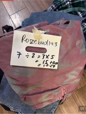 Bundle for rosebuds